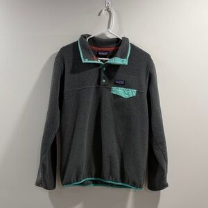Patagonia Charcoal and Teal Pullover